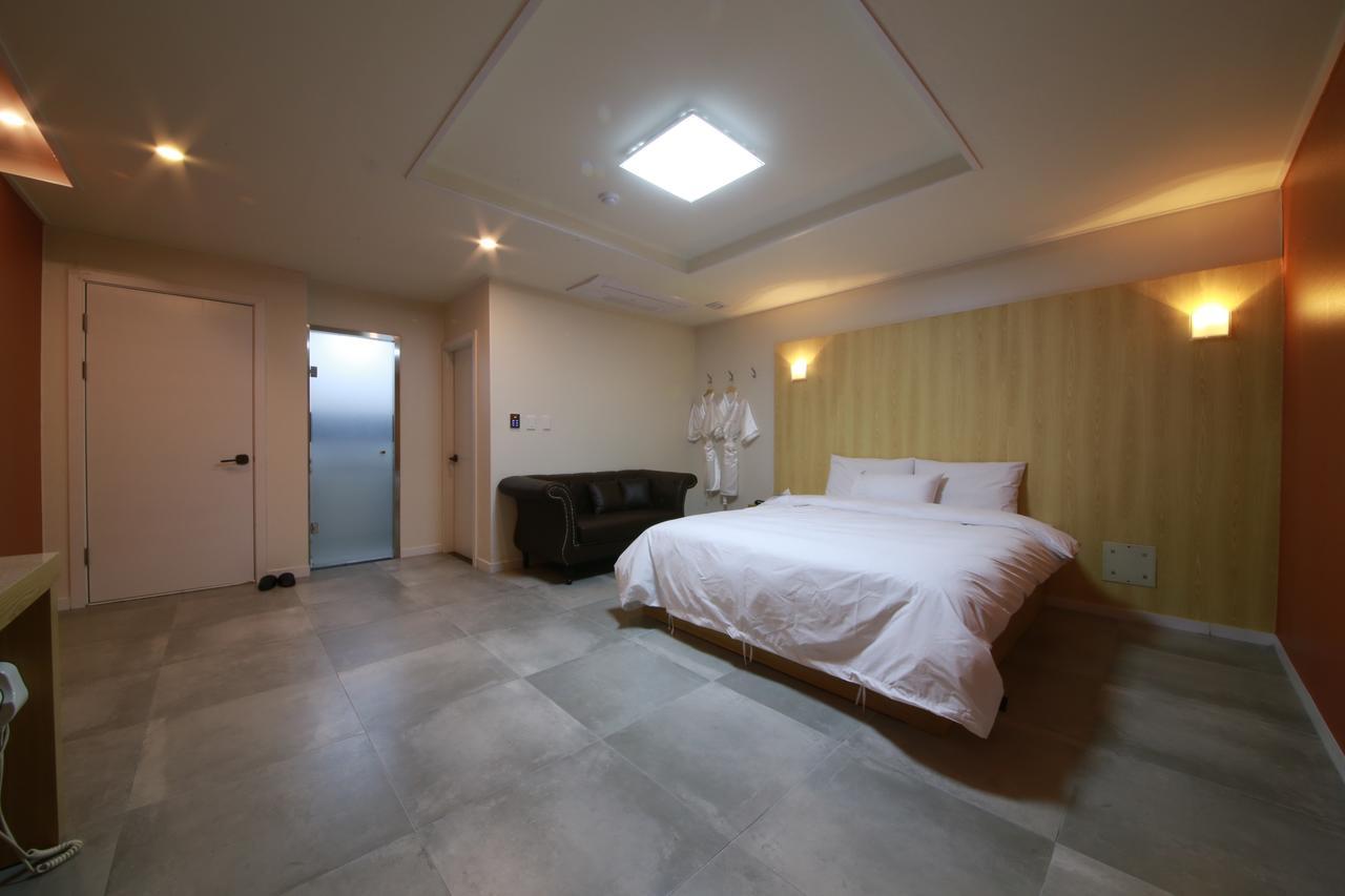 סוואן Hotel Flex מראה חיצוני תמונה